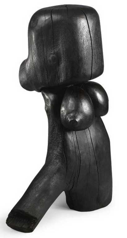 王克平 2002年作 女人110 by 57 by 60 cm